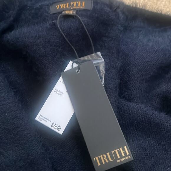 TRUTH BY REPUBLIC NIGHT LIFE  BLUE CARDIGAN SWEATER NWT SIZE‎ M - Picture 6 of 9